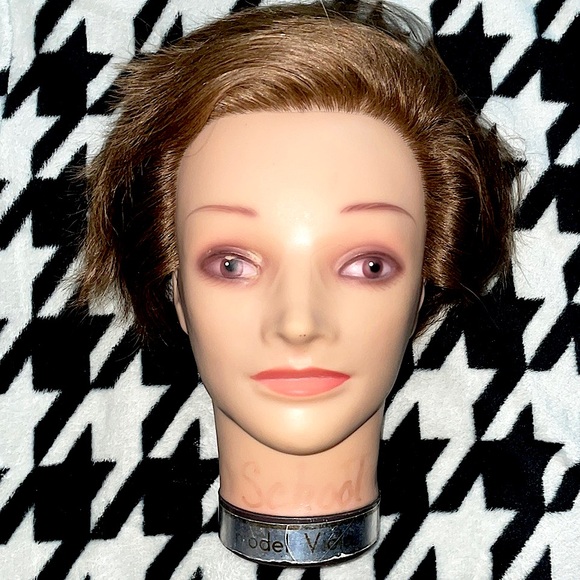 Vintage Pivot Point Viola Cosmetic Styling  Practice Head Model Brown Chilu Hair - Picture 1 of 14